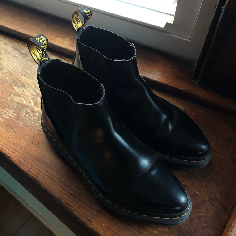 Doc Marten Chelsea Boots